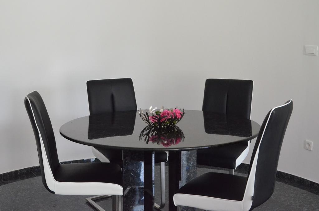 Luxury Apartments Zana ザダル エクステリア 写真